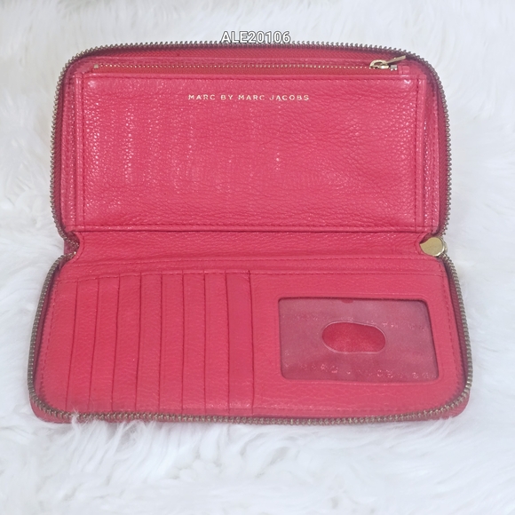 Marc By Marc Jacobs Red Leather Women's Wallet - Picture 6 of 15